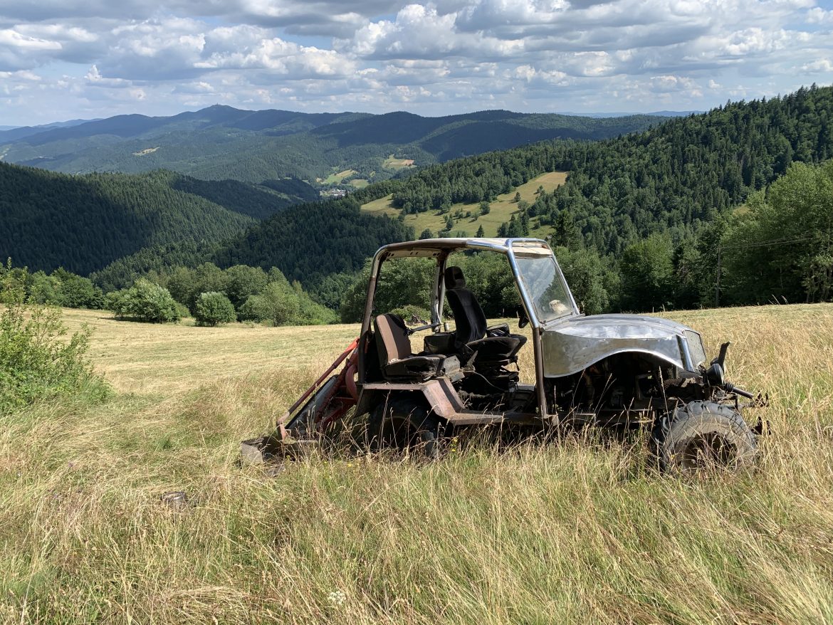 Wycieczka trasą dydaktyczną na Magurki i miejsce katastrofy bombowca Liberator w Gorcach